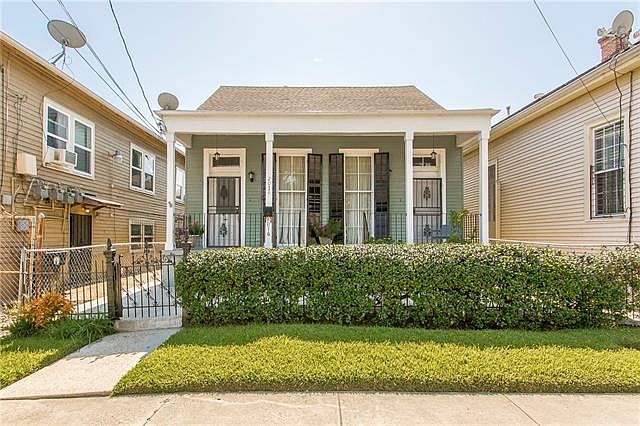 1st image of 2014 Ursulines Ave