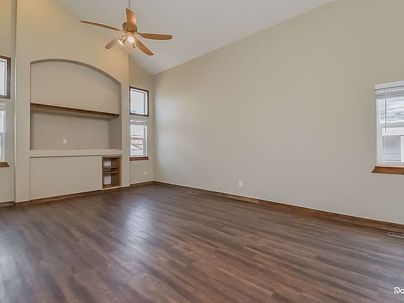 5th image of 4926 Bittercreek Dr