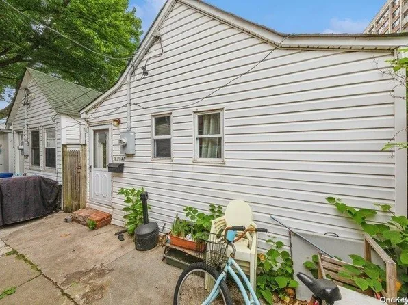 304/308 F Beach 100th Street, Rockaway Park, NY 11694