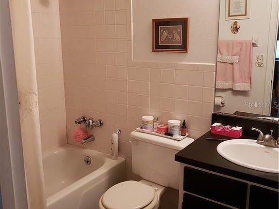 5th image of 200 E 10th Ave APT 7