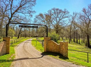 70 Sandy Creek Farm Rd, New Waverly, TX 77358