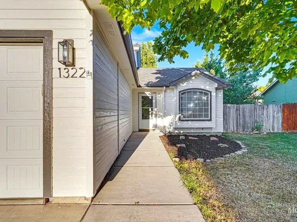 1322 N El Camino Ave, Kuna, ID 83634