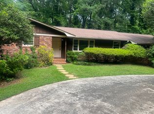 106 Singing Pines Dr, Greenville, SC 29611