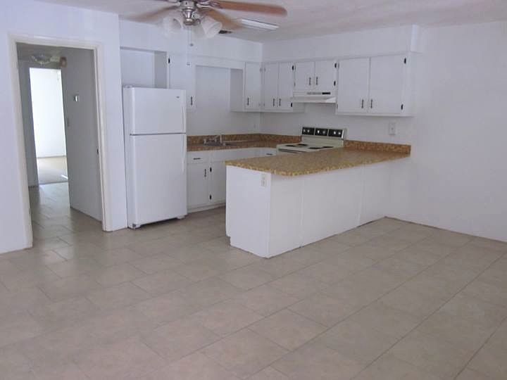 2nd image of 821 NW 13th St APT 6