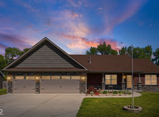 136 Abbey Ln, Crawfordsville, IN 47933