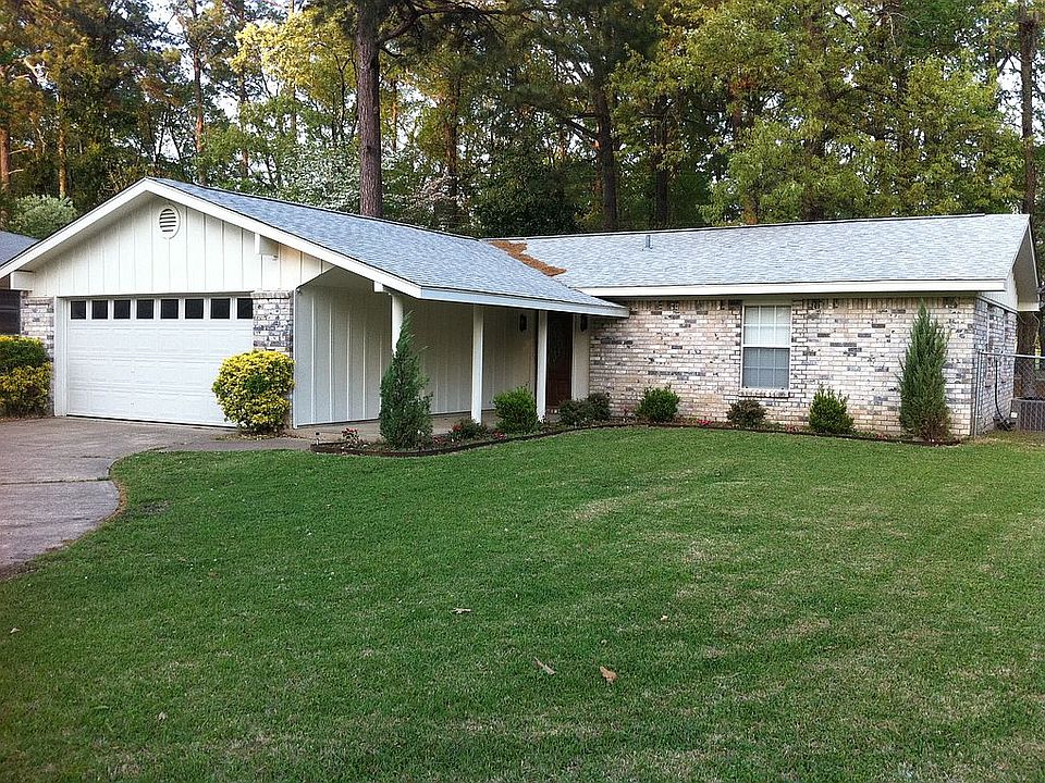 1st image of 3302 Dogwood St