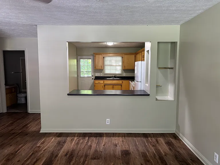 1201 Berdine Way — Photo 4