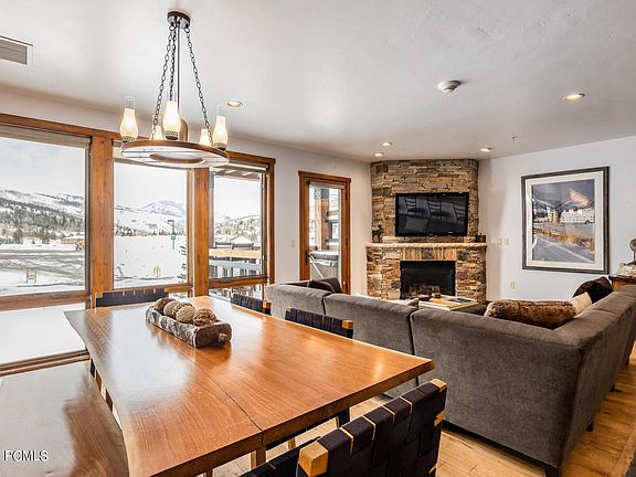 3rd image of 2800 Deer Valley Dr #6231