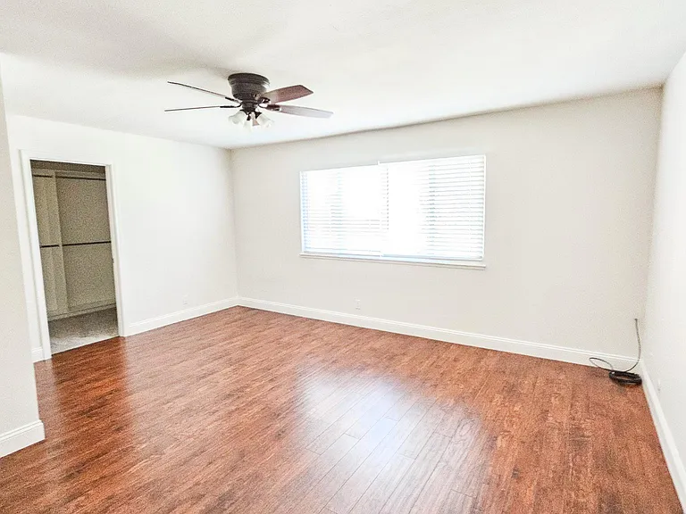 1653 Kentfield Ave — Photo 18