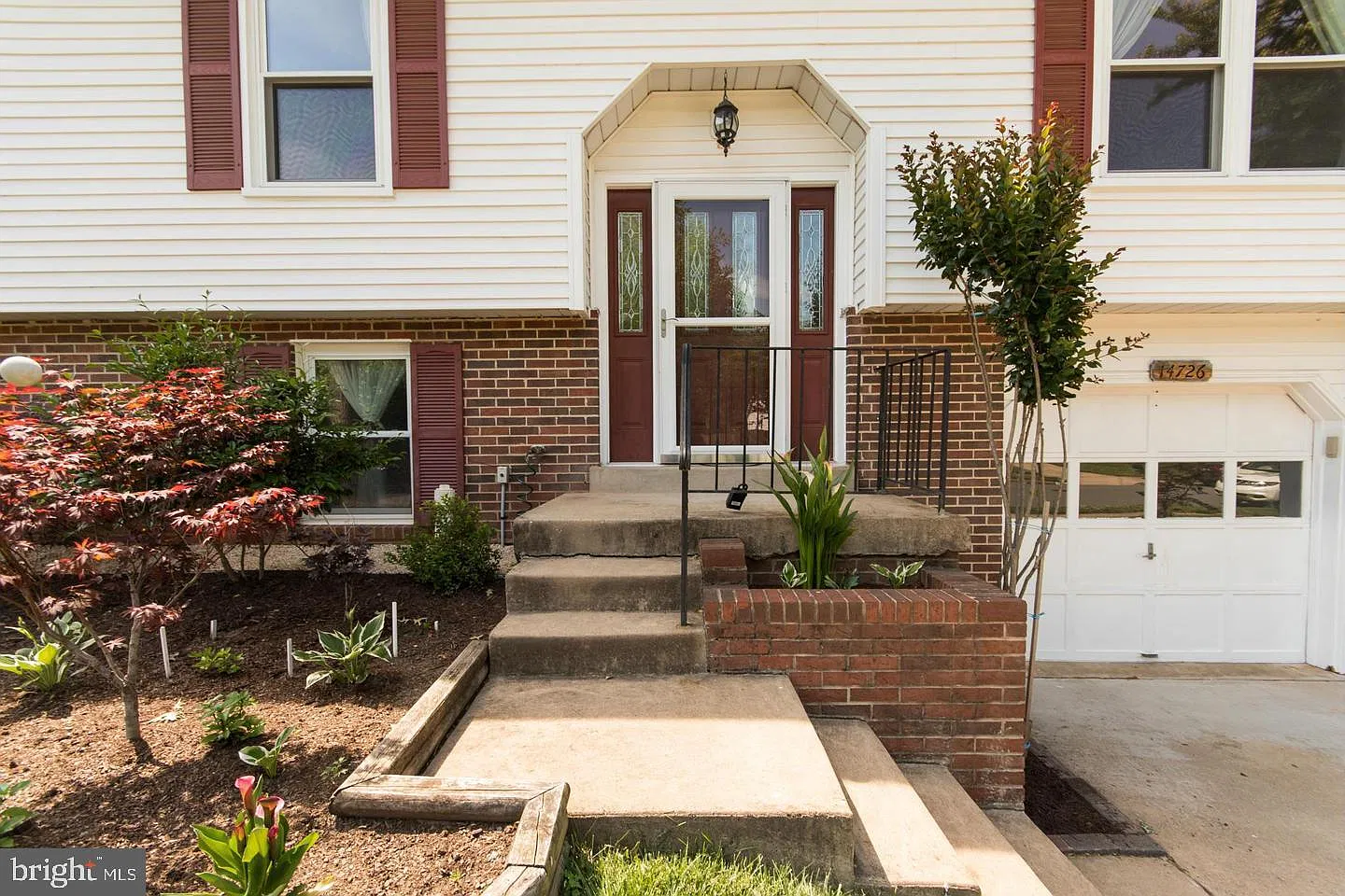 4 bed, 3.0 bath, 1560 sqft, $3,300 — Photo 3