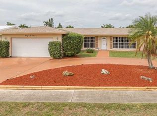 4611 W Hawthorne Cir, Hollywood, FL 33021