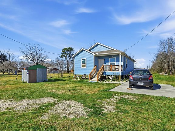 2nd image of 7472 County Road 605