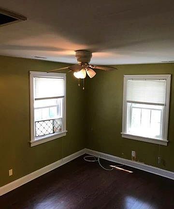 3rd image of 3007 Lynhaven Ave