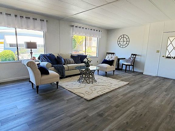 2nd image of 1518 Cottonwood #9