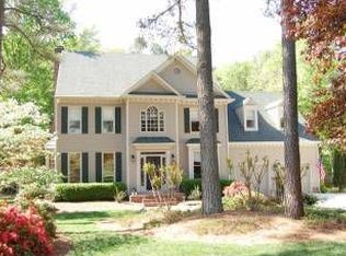 301 Glen Abbey Dr, Cary, NC 27513