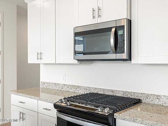 5th image of 17334 W EVA Street