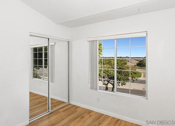4th image of 10118 Wateridge Cir #10118