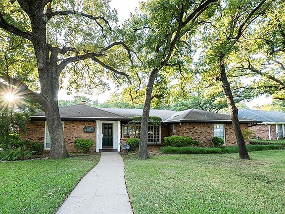 3rd image of 2200 Prestonwood Dr