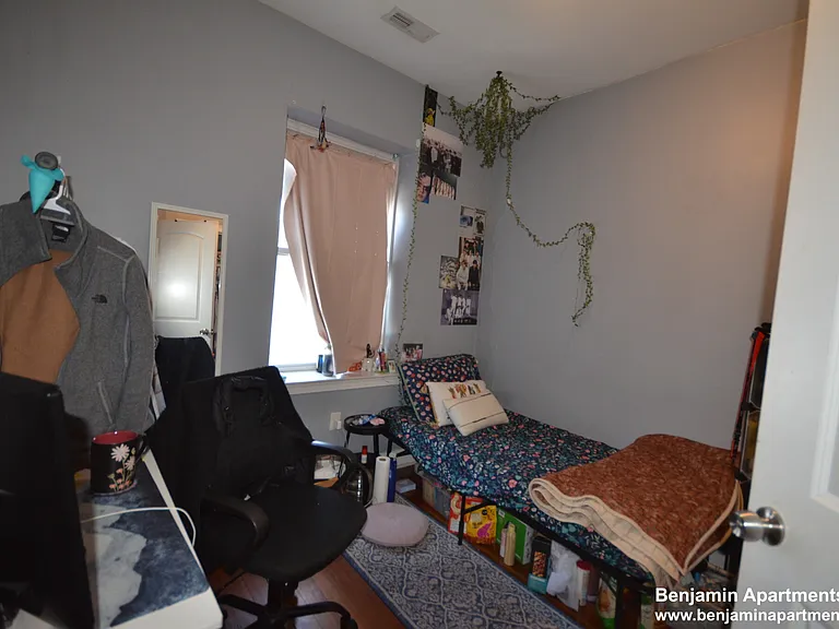 191 Boylston St #6 — Photo 11