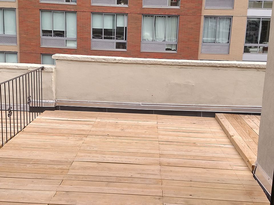 2nd image of 400 W 25th St APT 6C