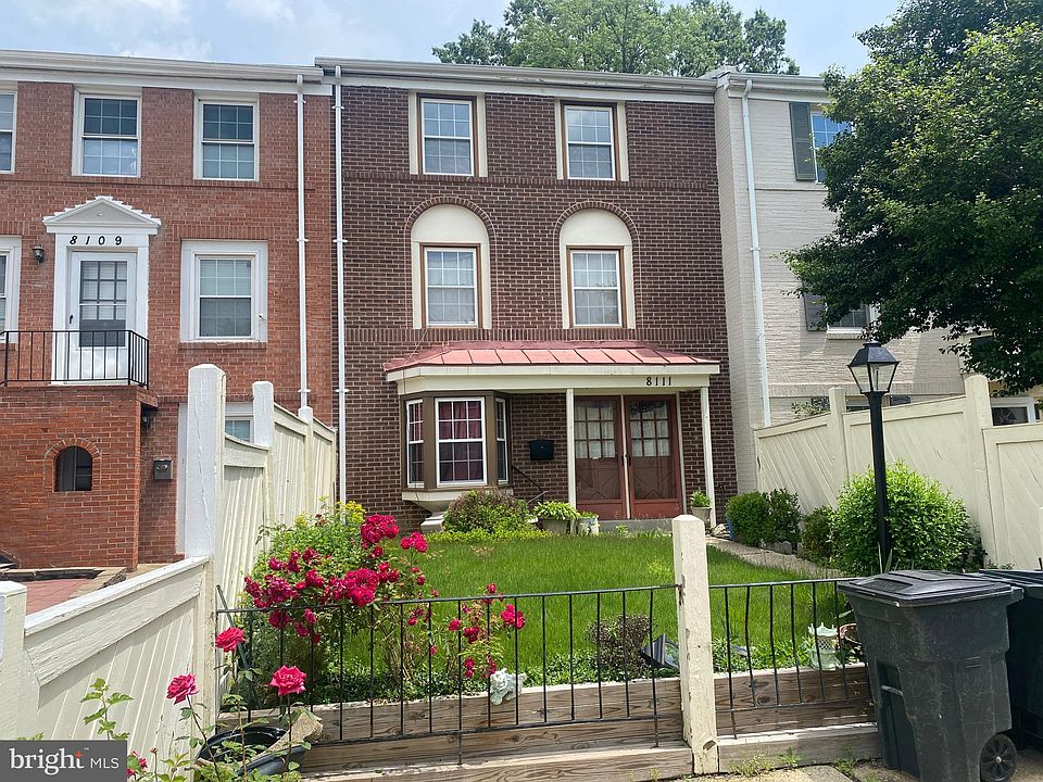 1st image of 8111 Oaklake Ct