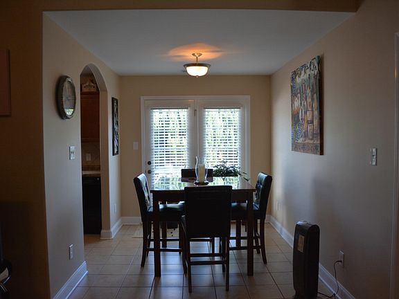 4th image of 1426 Hazelgreen Way