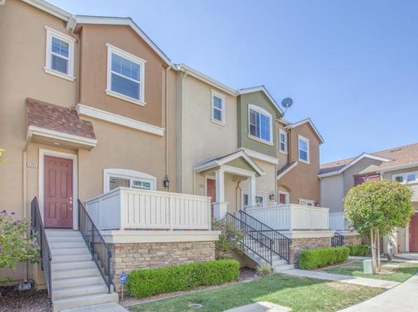 2751 Lavender Ter