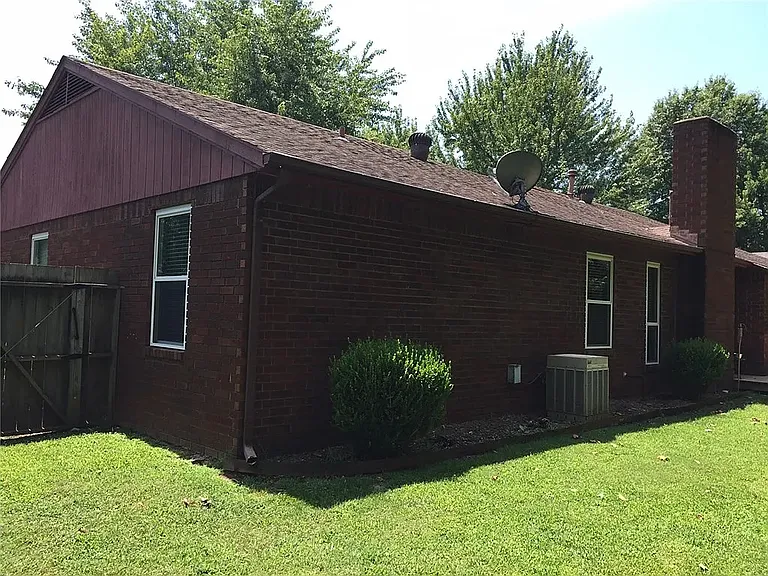 1416 E Briarcliff St — Photo 20