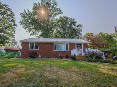 1615 Lilly Ln, Alliance, OH, 44601