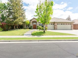 800 Revere Way, Bakersfield, CA 93312