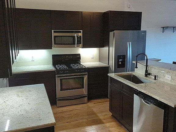 Kitchen, granite countertops
