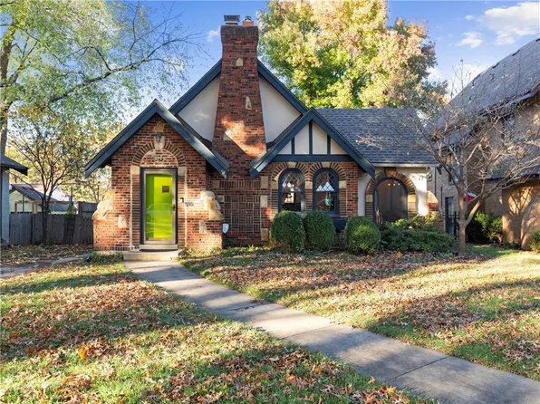 242 E 72nd Ter, Kansas City, MO 64114