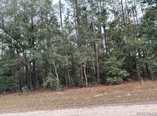 8631 N Pelican Ter, Citrus Springs, FL 34434