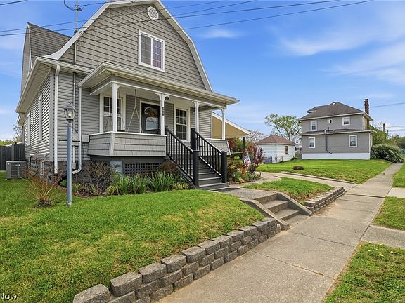 2nd image of 1027 32nd St