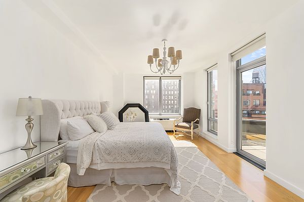 Rented by Douglas Elliman | $16,250