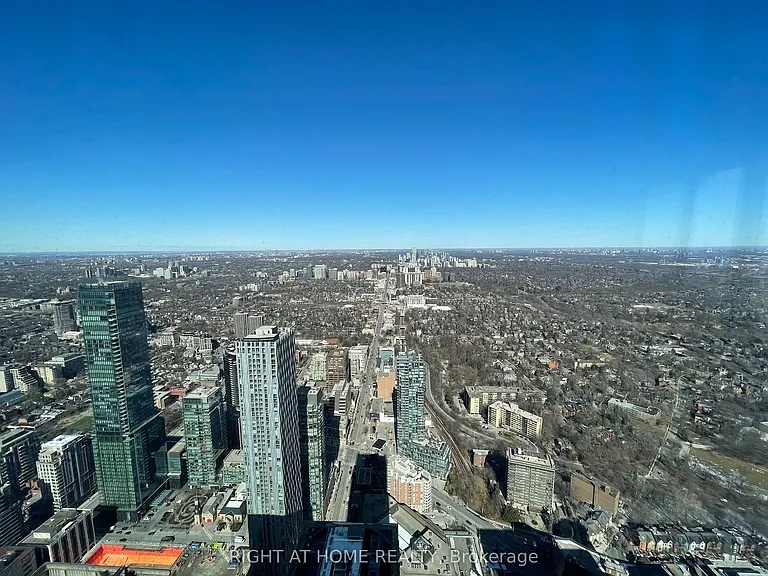 1 Bloor St E #7401 — Photo 17