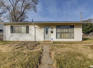 733 Saint Marys Ave, Springfield, IL 62702