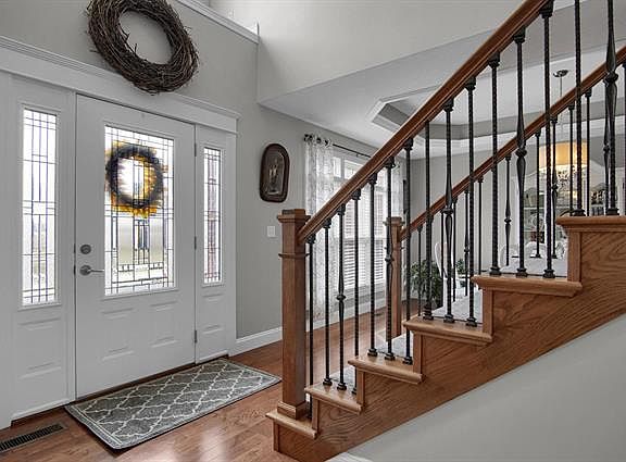 2nd image of 7035 Alston Ct