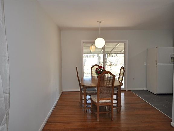 2nd image of 2781 N Oakdale Dr