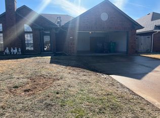 9312 Maybrook Dr, Oklahoma City, OK 73159