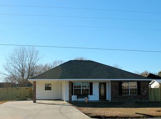 225 Desoto Rd, Carencro, LA 70520