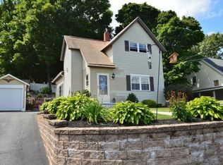102 Maplewood Ave, Marlborough, MA 01752