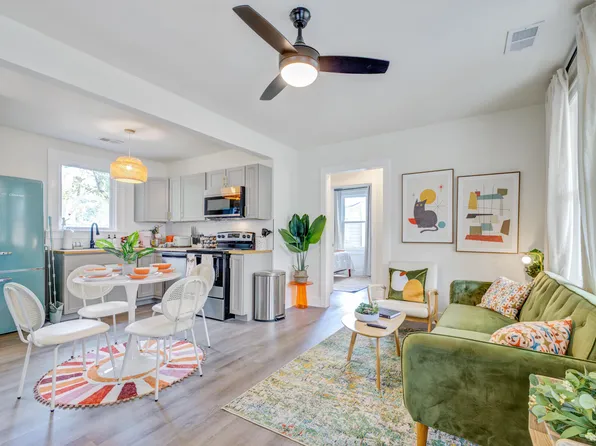 2655 S Allen Dr, North Charleston, SC 29405