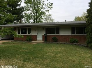 1415 Spring Valley Dr, Florissant, MO 63033