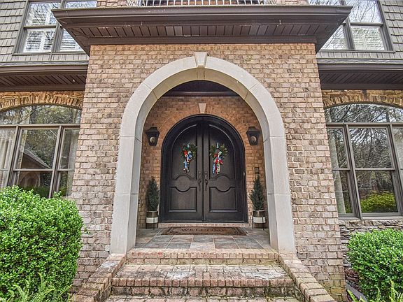 5th image of 9007 Admiralty Ln