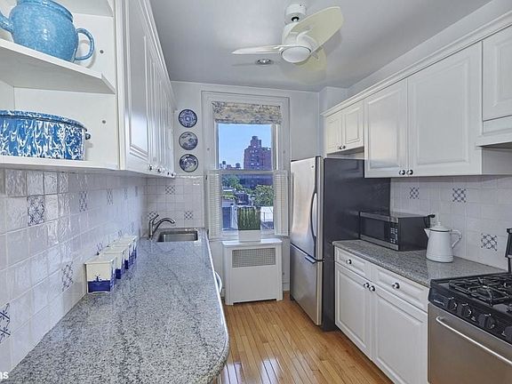 2nd image of 115 E 90th St APT 8D
