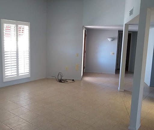 2nd image of 18629 N Kiva Dr