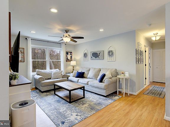 2nd image of 2819 Glasgow Way