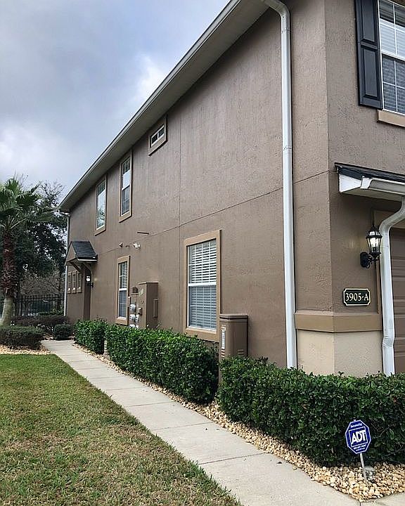 2nd image of 3905 Buckthorne Dr #A