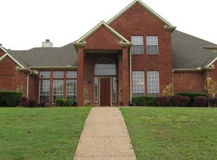 2724 Waters Edge Dr, Cedar Hill, TX 75104